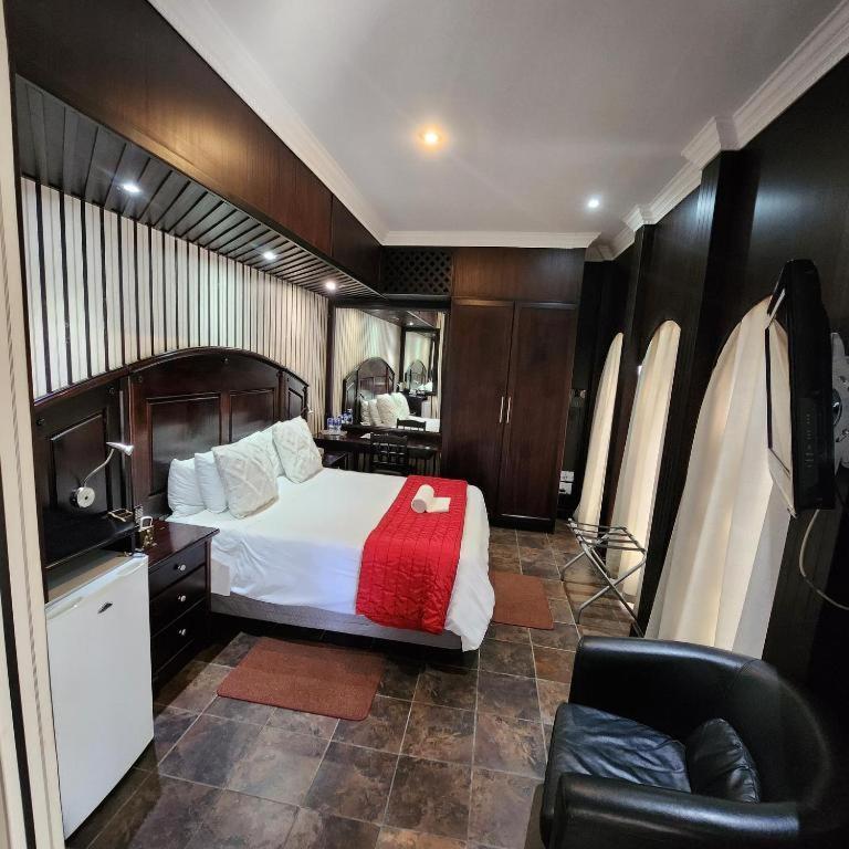 Casa Grande Guest Lodge บริทส์ ภายนอก รูปภาพ